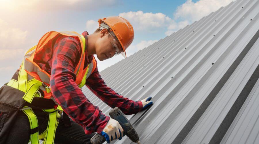 Professional Emergency Roof Repairs services in Hildreth, NE